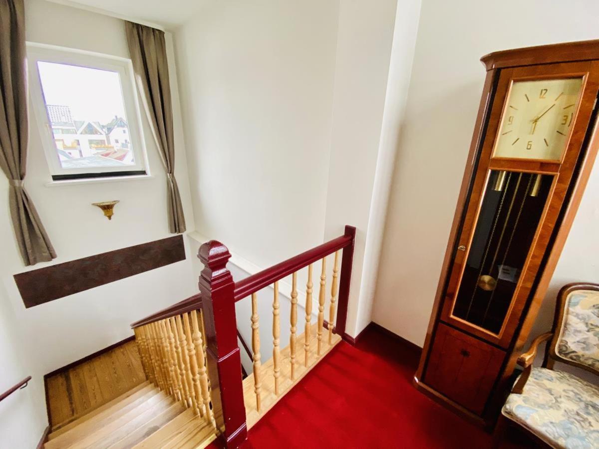 Doppelzimmer Dinner, Direkt Am Alten Strom ロストック エクステリア 写真